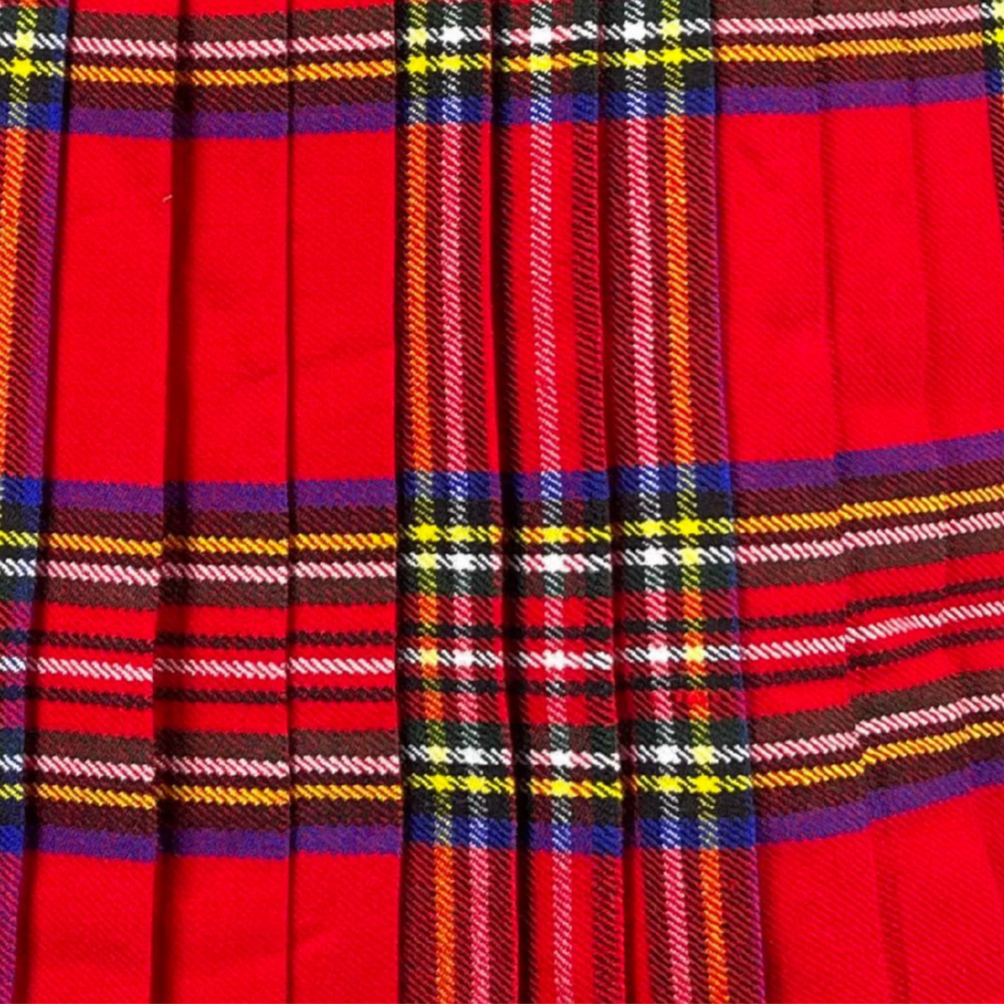 Royal Stewart Tartan Kilt – Authentic Scottish Heritage – Red Plaid Highland Wear
