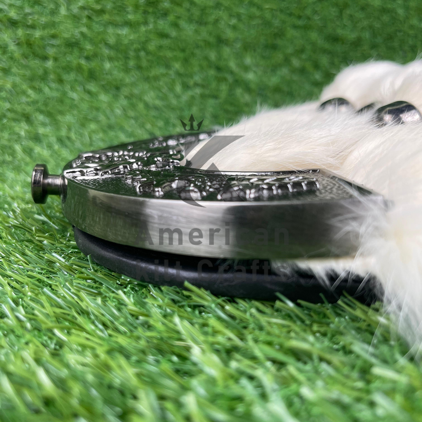 White Fur Sporran with Chrome Cantle – Scottish Highland Dress Accessory for Kilts
