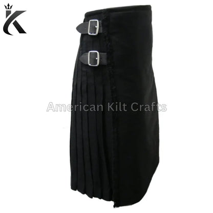Deluxe Plain Black Scottish Traditional 8 Yard Kilt Set