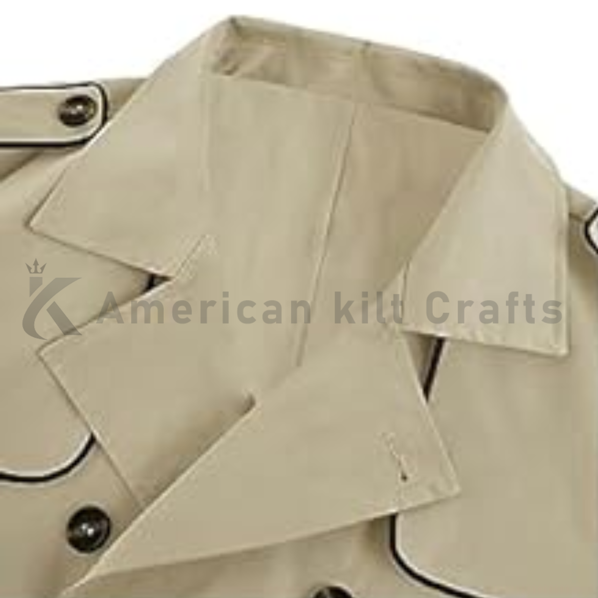 Close-up of men’s double-breasted trench coat showing the button closure, structured collar and refined military-style tailoring details.